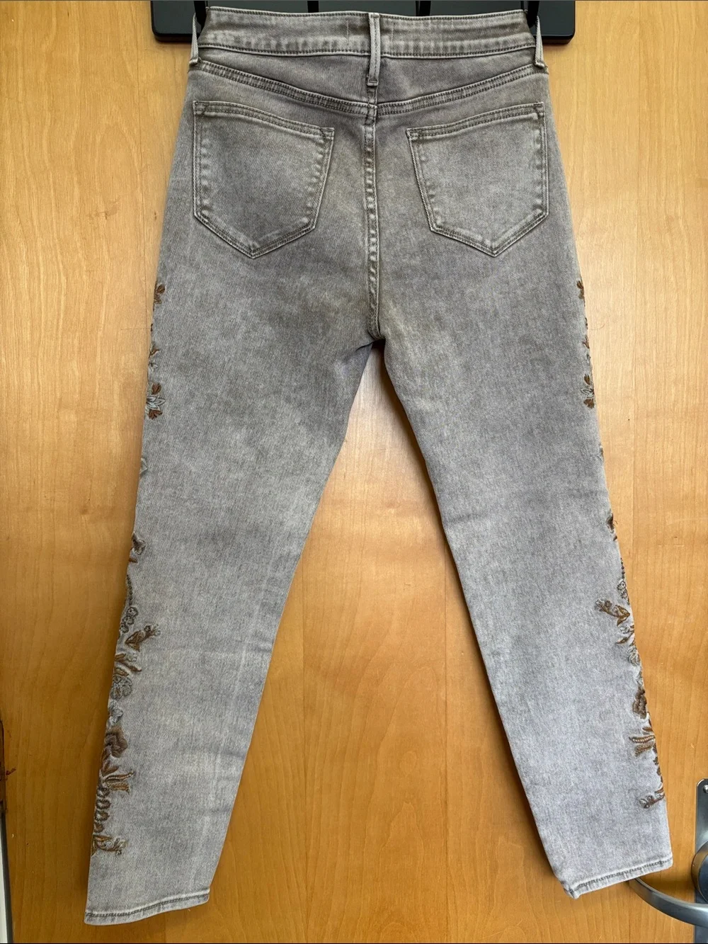 Driftwood Embroidered Beige Washout Women's Jeans